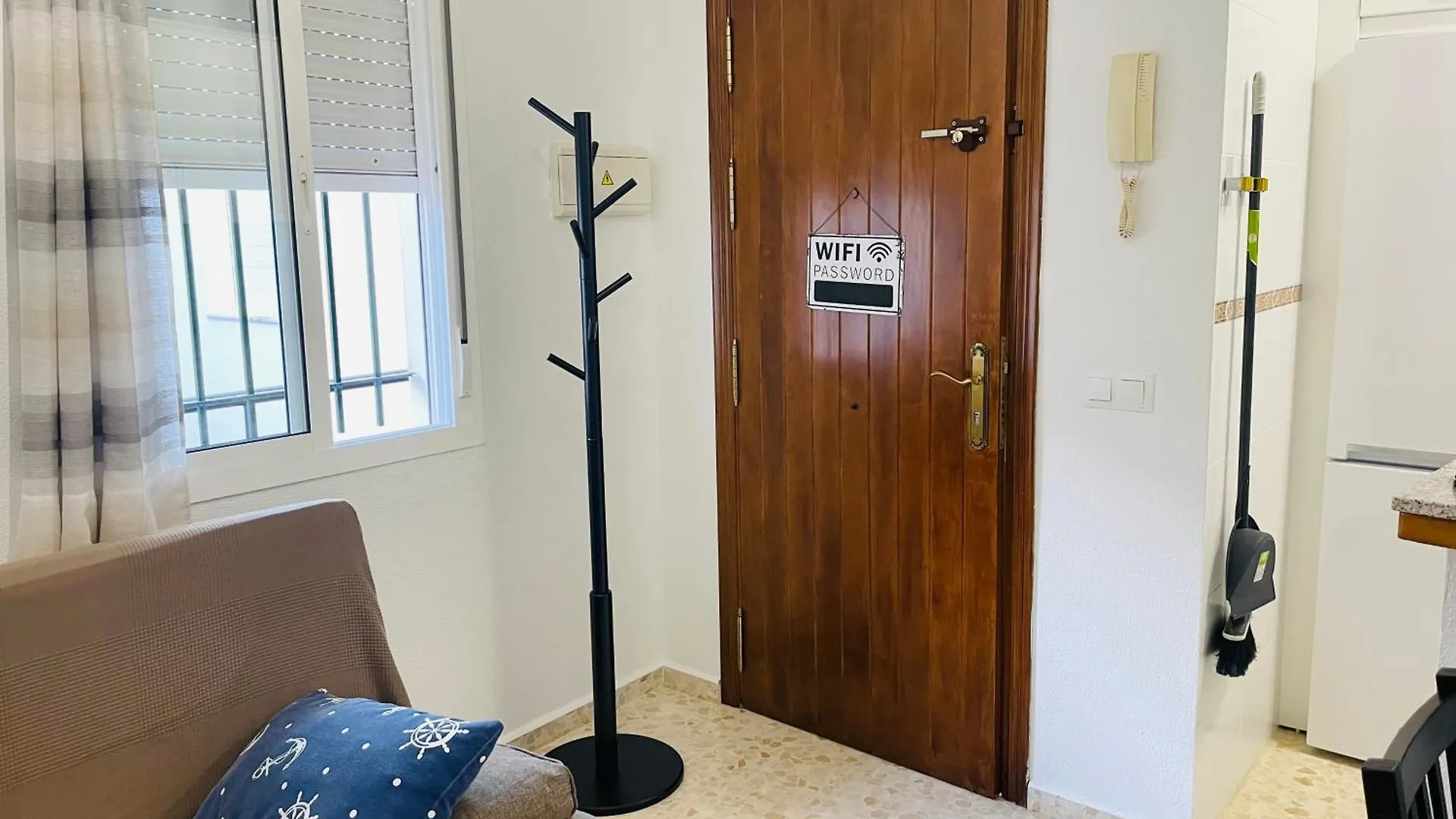 Apartamento junto a la playa en el centro de Conil, con Aire Acondicionado y Wifi Conil De La Frontera